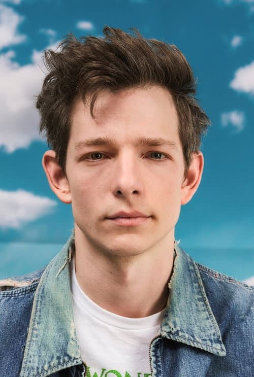 Mike Faist headshot