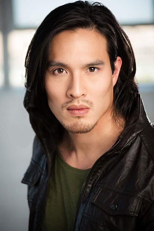 Desmond Chiam headshot