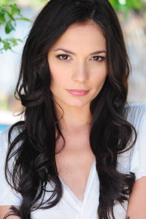 Christiana Leucas headshot