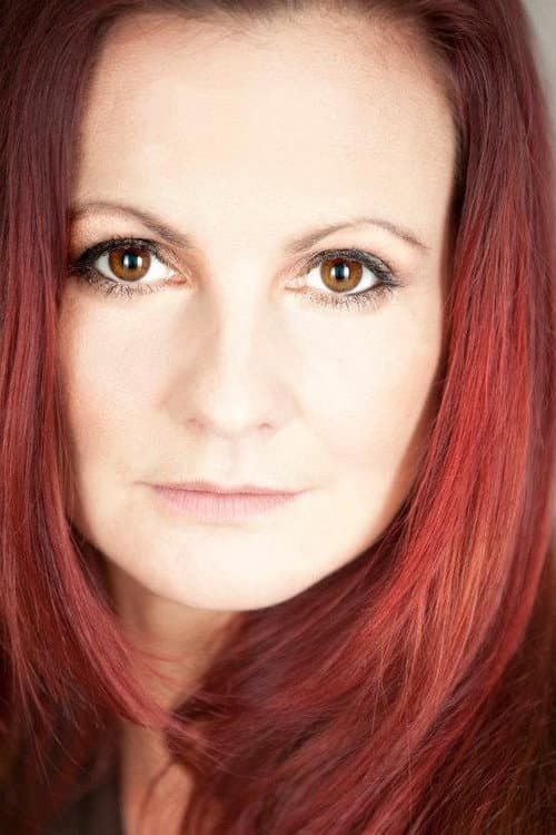 Frederique Fouche headshot