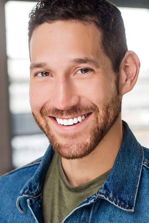 Fernando Rivera headshot