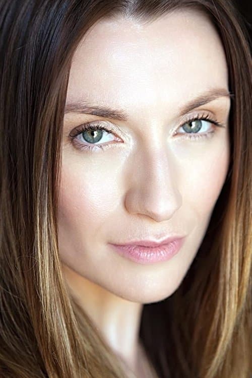 Emma Clifford headshot