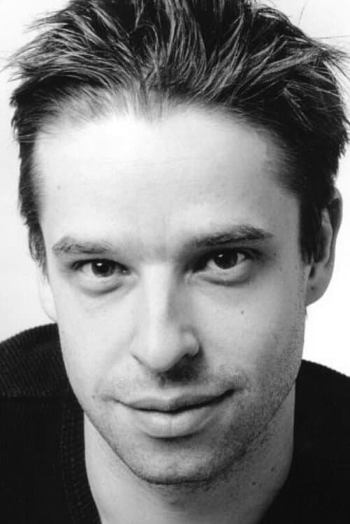 Adam Shaw headshot