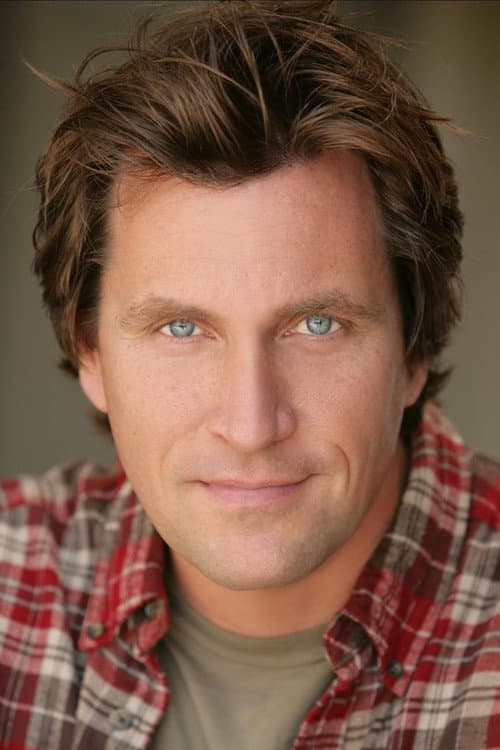 Curt Doussett headshot