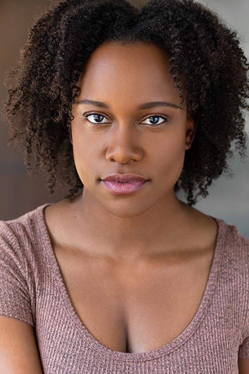 Darcel Danielle headshot