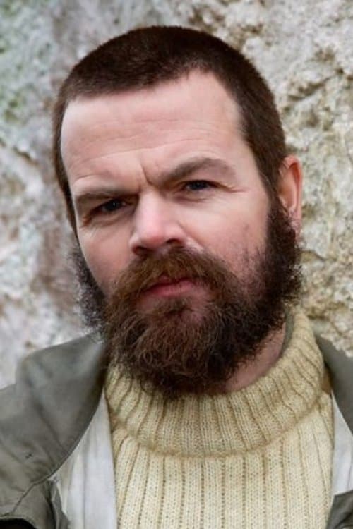 Stephen Walters headshot